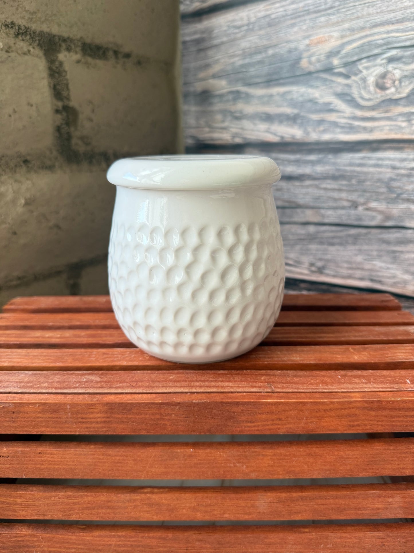 Carved Butter Bell in White Gloss