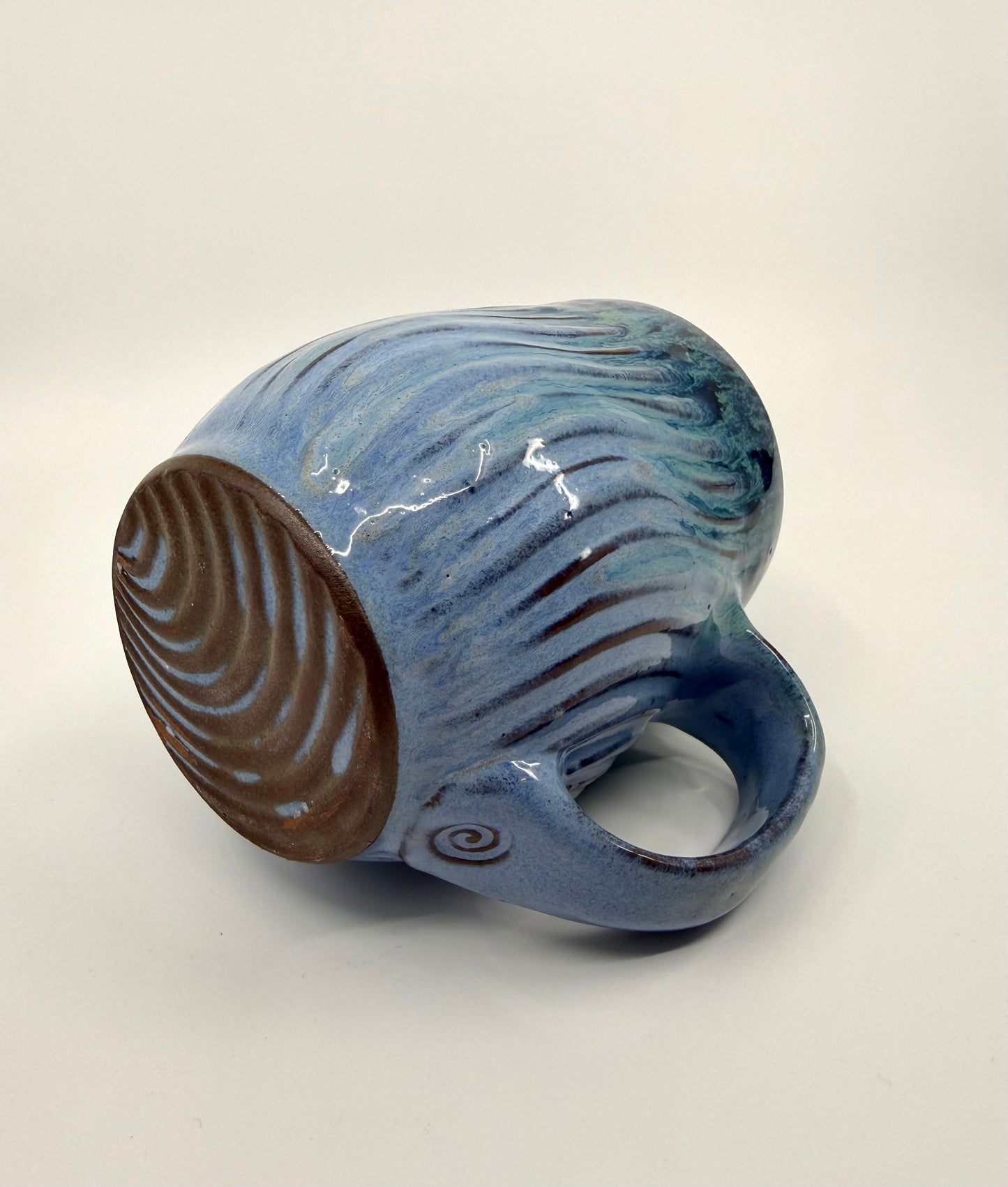 Periwinkle Carved Mug