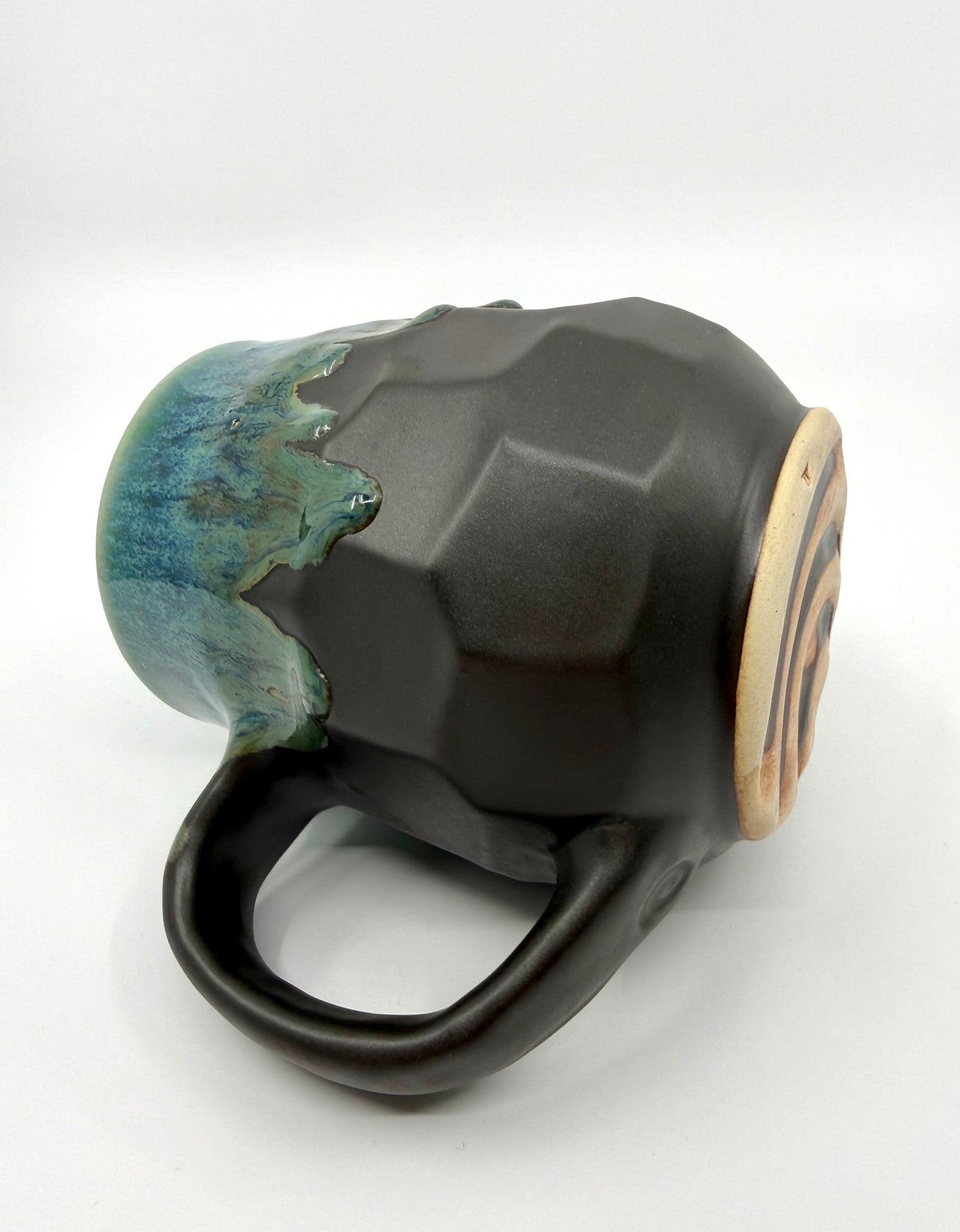 Horizon Faceted Mug
