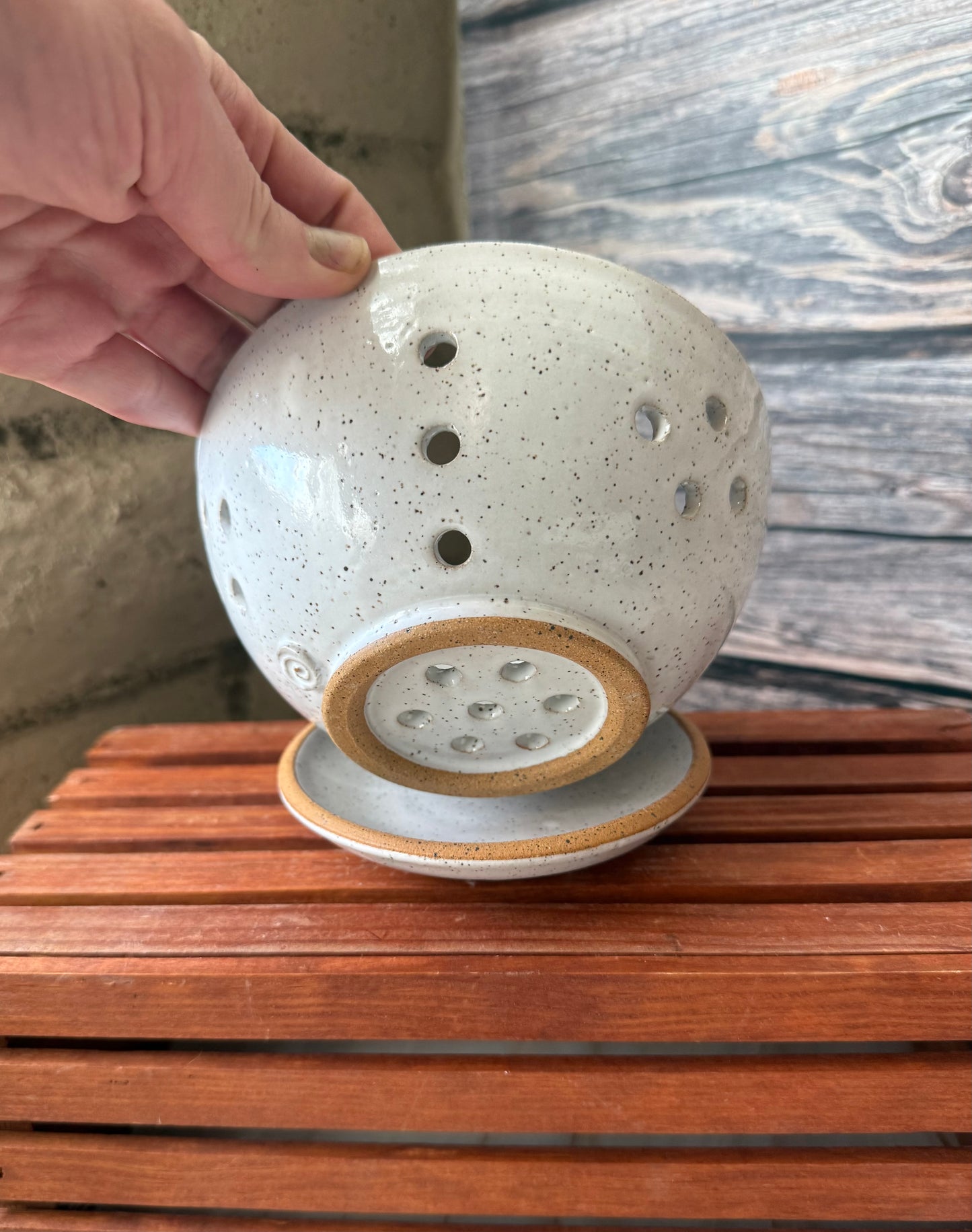 White Speckled Berry Bowl with drip tray