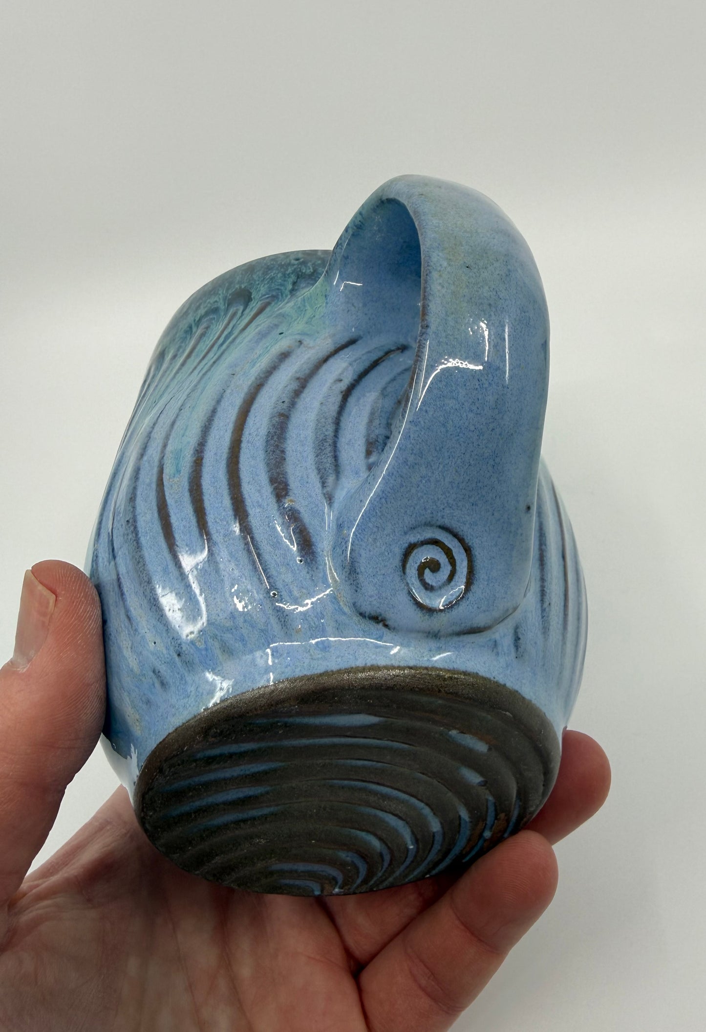 Periwinkle Carved Mug
